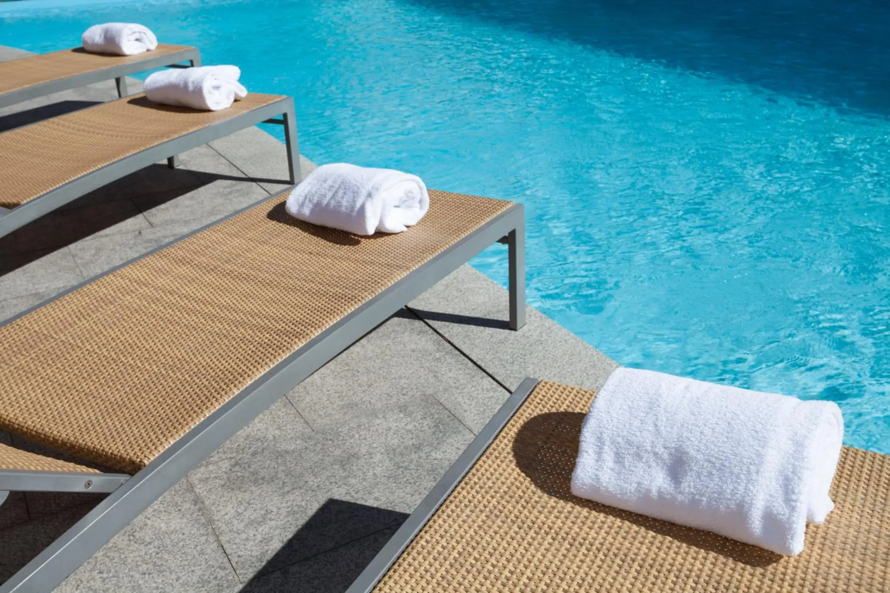 Swimming pool in Novotel Konya